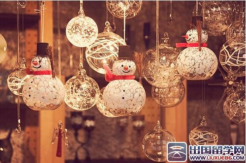 <em>留言板留言大全</em>_平安夜情侣留言的相关文章推