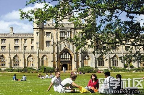 「大学商学院」2017年英国大学商科申请未截止院校