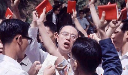 “毛主席语录”成香港高考试题 考生“被考倒”