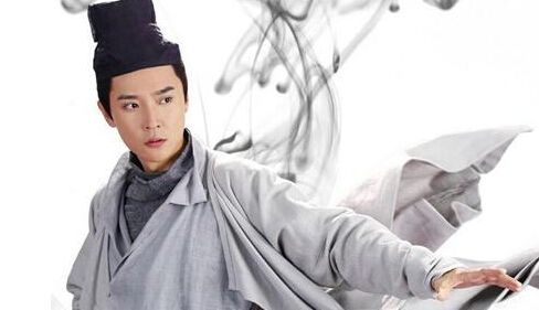 从花千骨和白子画中,看银行人的选择