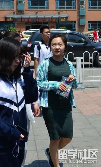 CMBBDLTN3Q0N0029.jpg CMBBDLTN3Q0N0029.jpg