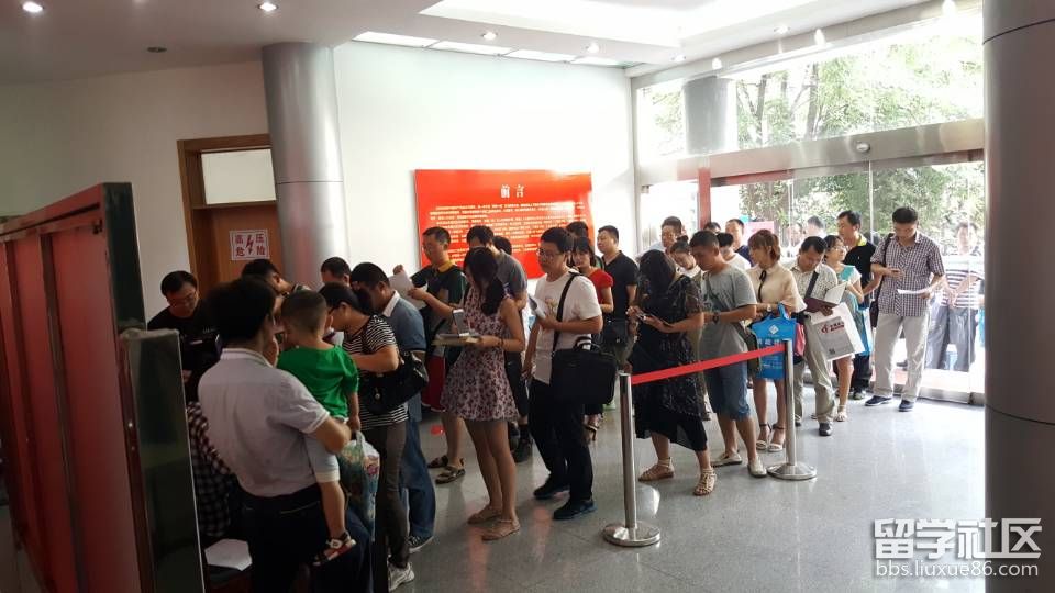 0857128028059.jpg 0857128028059.jpg